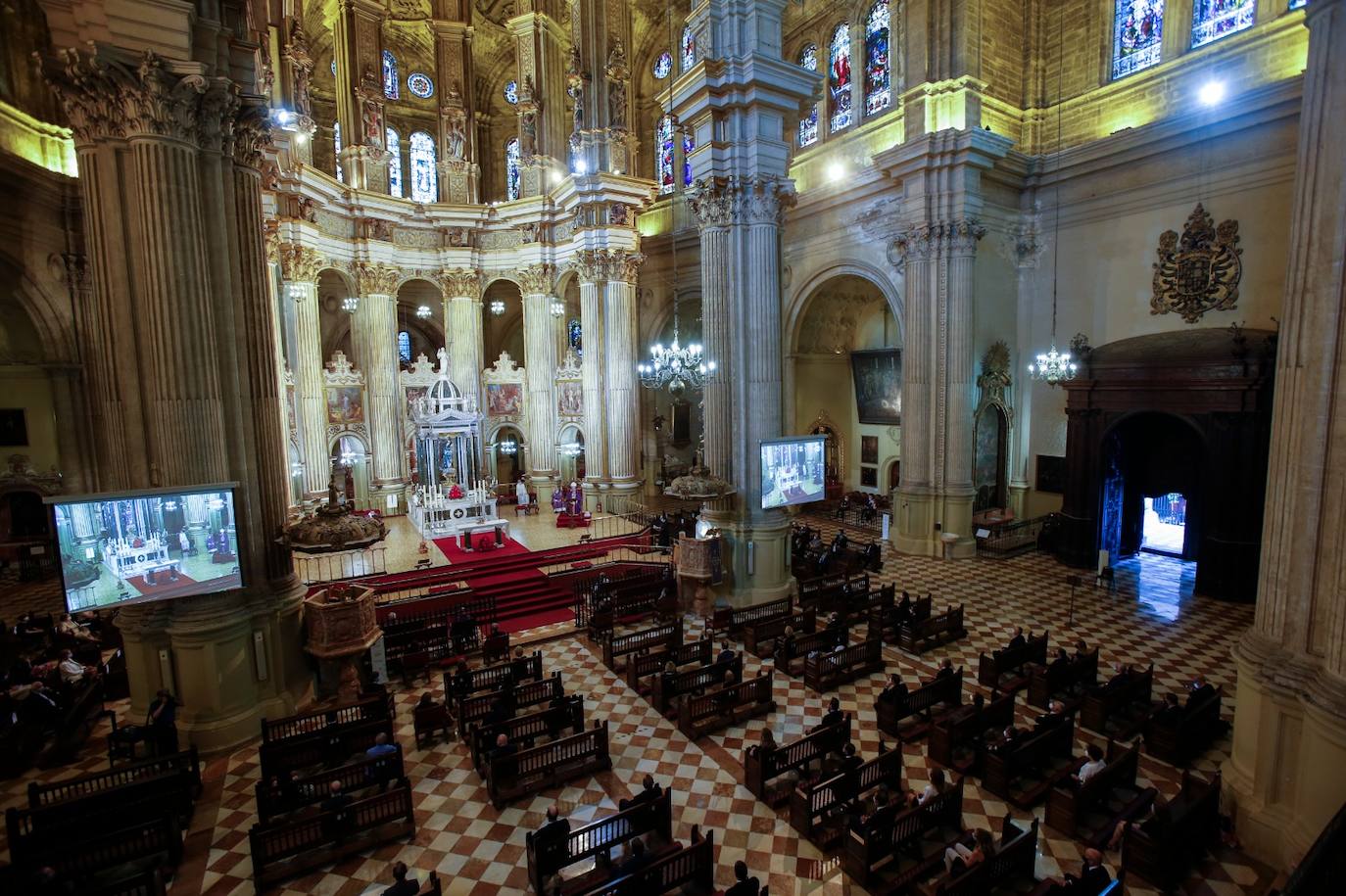 Fotos Funeral en la Catedral de Málaga por las víctimas del
